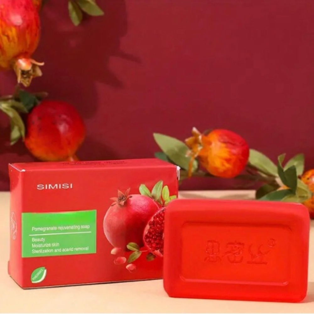 Pomegranate handmade cleaning and promoting healthy skin beautiful Scented Soap